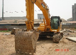 Купить экскаватор Foton Lovol (Китай) в Алматы, модель FR260, цена DDP: 000 $. Фото 3