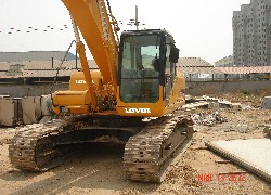 Купить экскаватор Foton Lovol (Китай) в Алматы, модель FR260, цена DDP: 000 $. Фото 6