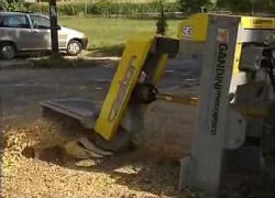 Продажа итальянского измельчителя пней GANDINI, в Казахстане за 000 $. Фотография 1 Купить измельчитель пней GANDINI, CASTOR HYDRO (экскаваторный вариант), CASTOR 72 в Алматы, цена: 000 $, рассрочка - 6 месяцев. Фото 1