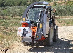 Продажа итальянского измельчителя веток GANDINI, барабанного типа в Казахстане за 000 $. Фотография 13 Купить измельчитель веток GANDINI, барабанного типа в Алматы, цена: 000 $, рассрочка - 6 месяцев. Фото 13