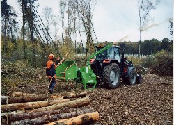 Измельчитель древесных отходов тракторный GreenMech, купить в Казахстане (Астана, Алматы, Караганда) и СНГ. Продажа измельчителей древесных отходов тракторных CS100 TMP, Eco 150 TMP, ChipMaster TMP 220 GreenMech: цены и параметры измельчителей древесных отходов тракторных GreenMech