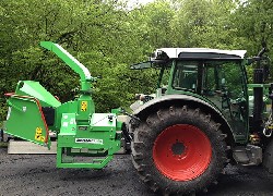 Продажа британского тракторного измельчителя древесных отходова GreenMech, CS100 TMP, Eco 150 TMP, ChipMaster TMP 220 в Казахстане за 000 $. Фотография 1 Купить измельчитель веток тракторный GreenMech, CS100 TMP, Eco 150 TMP, ChipMaster TMP 220 в Алматы, цена: 000 $, рассрочка - 6 месяцев. Фото 1