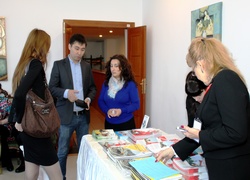 В Алматы 30 октября 2014 года прошла презентация автомобильных кранов PALFINGER SANY. Фотография 8 Презентация-выставка автокранов PALFINGER SANY в Алматы 30.10.2014. Фото 8