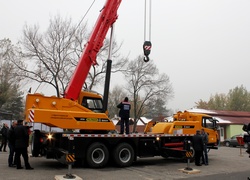 В Алматы 30 октября 2014 года прошла презентация автомобильных кранов PALFINGER SANY. Фотография 35 Презентация-выставка автокранов PALFINGER SANY в Алматы 30.10.2014. Фото 35