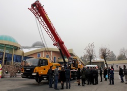 В Алматы 30 октября 2014 года прошла презентация автомобильных кранов PALFINGER SANY. Фотография 37 Презентация-выставка автокранов PALFINGER SANY в Алматы 30.10.2014. Фото 37