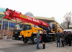 В Алматы 30 октября 2014 года прошла презентация автомобильных кранов PALFINGER SANY. Фотография 39 Презентация-выставка автокранов PALFINGER SANY в Алматы 30.10.2014. Фото 39