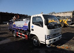 Купить поливальную машины для полива или опрыскивания растений Chengliwei, модель CLW5071GPS4 в Алматы, цена: 000 $, рассрочка - 6 месяцев. Фото 31