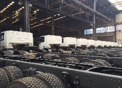 Продажа немецкого шасси Mercedes-Benz Actros 4141 в Казахстане за 000 $. Фотография 3 Купить шасси Mercedes-Benz Actros 4141 (Германия) в Алматы, цена DDP: 000 $. Фото 3