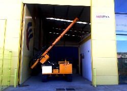 Продажа испанской самоходной сваебойной установки на шасси ArmiVan, модель AI-830, AI-1000 в Казахстане за 000 $. Фотография 5 Купить самоходную сваебойную установку на шасси ArmiVan, модель AI-830, AI-1000 в Алматы, цена: 000 $, рассрочка - 6 месяцев. Фото 5