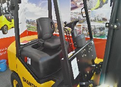 Продажа китайского дизельного вилочного погрузчика (автопогрузчика) Shantui SF30 в Казахстане за 000 $. Фотография 8 Купить дизельный вилочный погрузчик (автопогрузчик) Shantui (Китай) в Алматы, модель SF30, цена DDP: 000 $. Фото 8